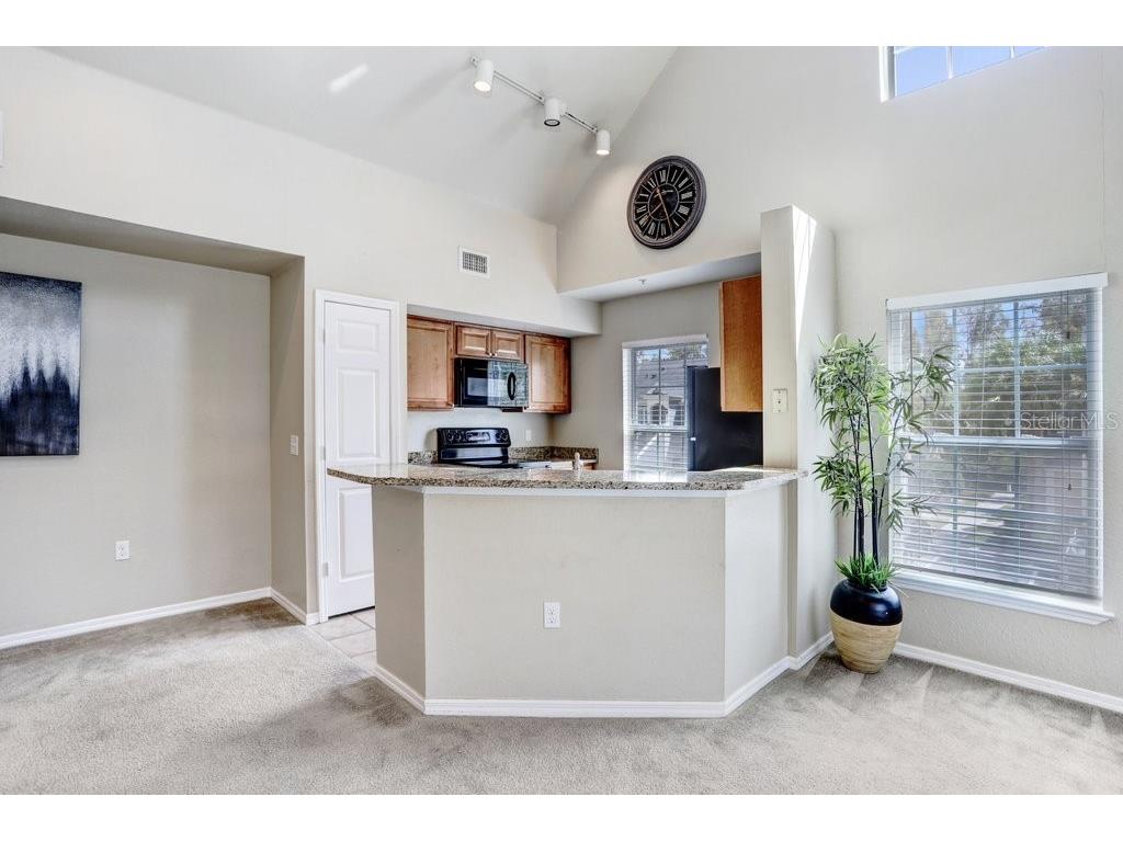 5560 Rosehill Road #201 Sarasota FL 34233 TB8433205 image16