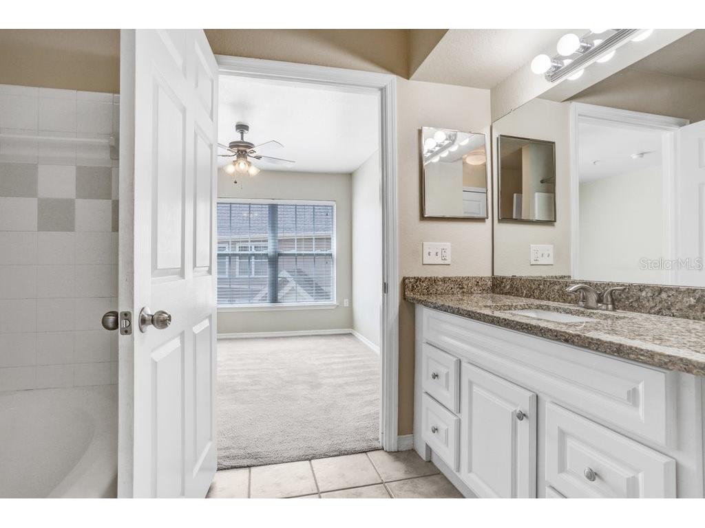 5560 Rosehill Road #201 Sarasota FL 34233 TB8433205 image20