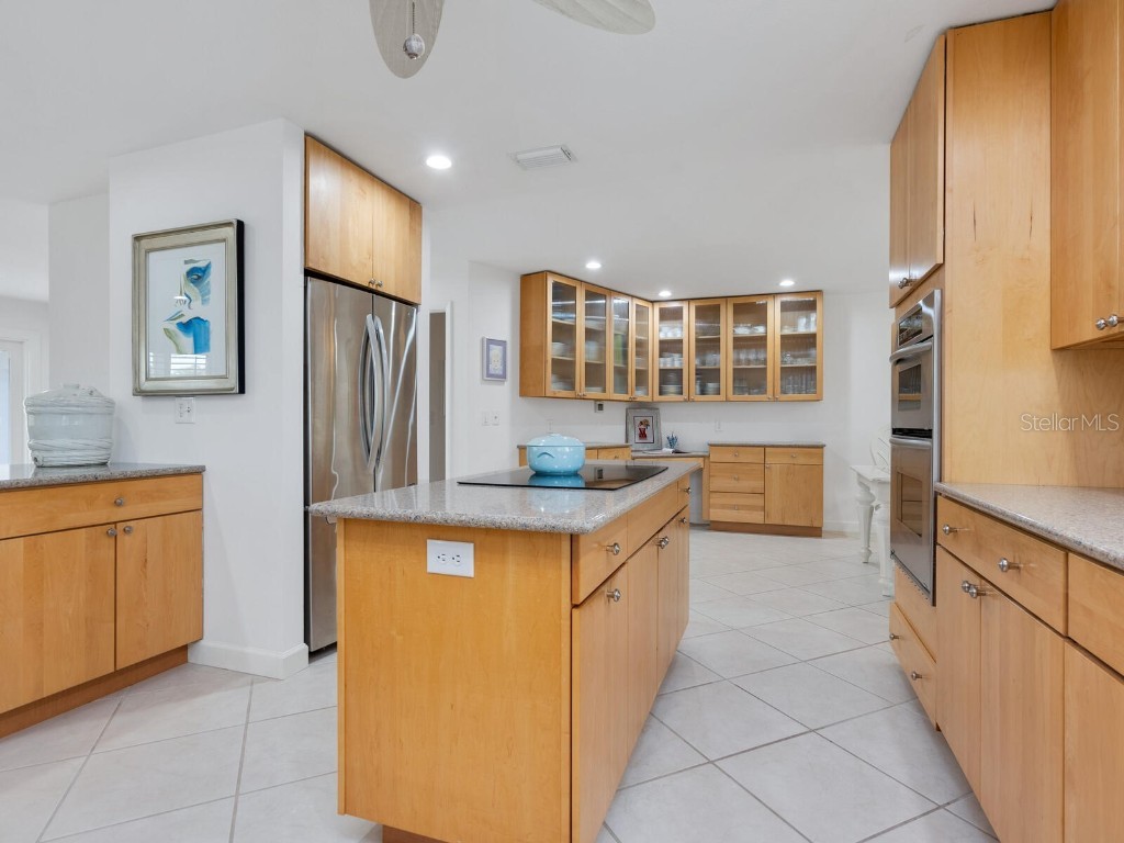 5560 Shadow Lawn Drive Sarasota FL 34242 - GRAND CANAL TO ICW A4636955 image13