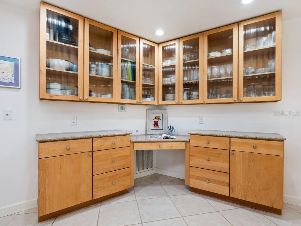 5560 Shadow Lawn Drive Sarasota FL 34242 - GRAND CANAL TO ICW A4636955 image16