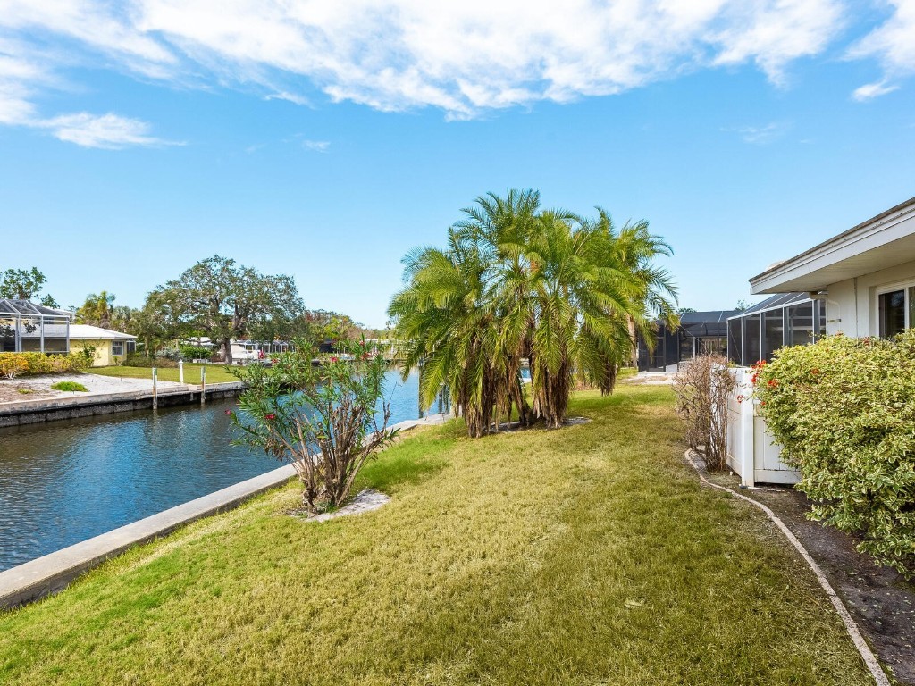 5560 Shadow Lawn Drive Sarasota FL 34242 - GRAND CANAL TO ICW A4636955 image29