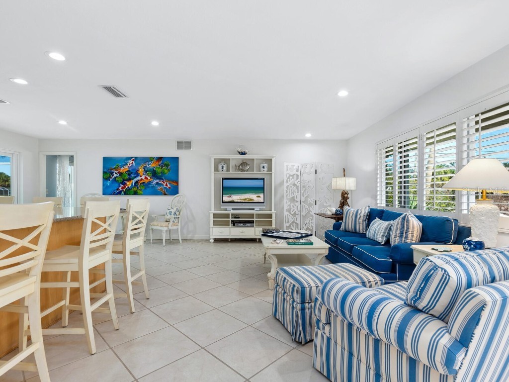 5560 Shadow Lawn Drive Sarasota FL 34242 - GRAND CANAL TO ICW A4636955 image9