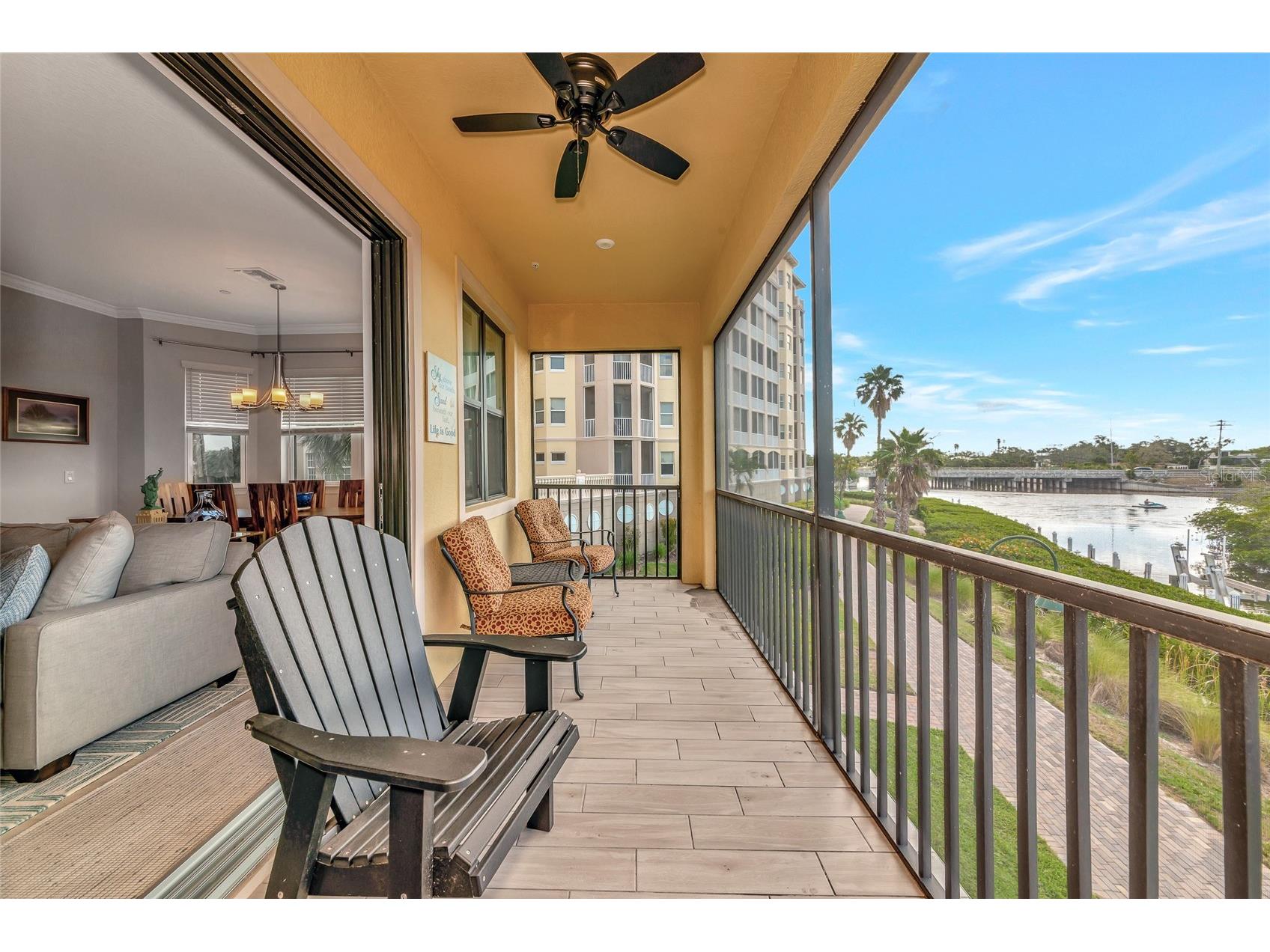 5561 Cannes Circle Sarasota FL 34231 A4652063 image38