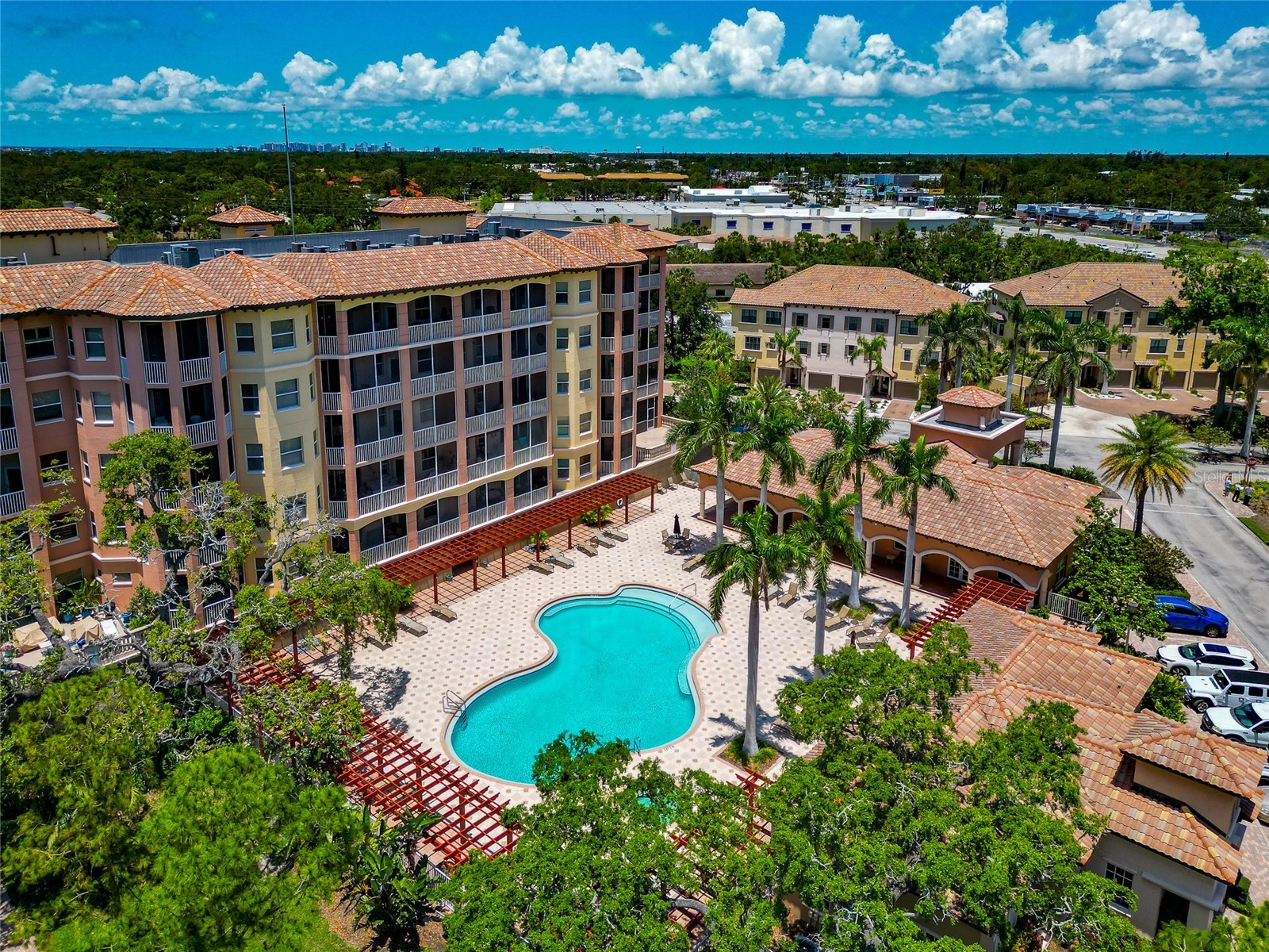 5561 Cannes Circle Sarasota FL 34231 A4652063 image57