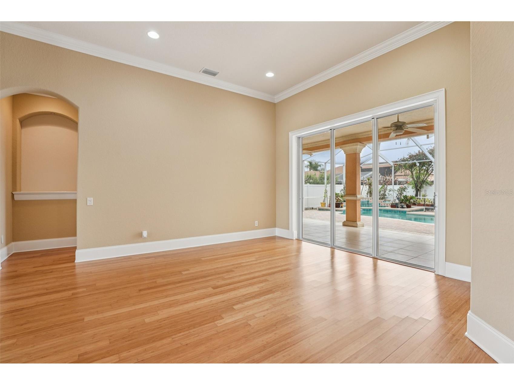 5561 Pebble Beach Drive Lakeland FL 33812 L4960895 image8