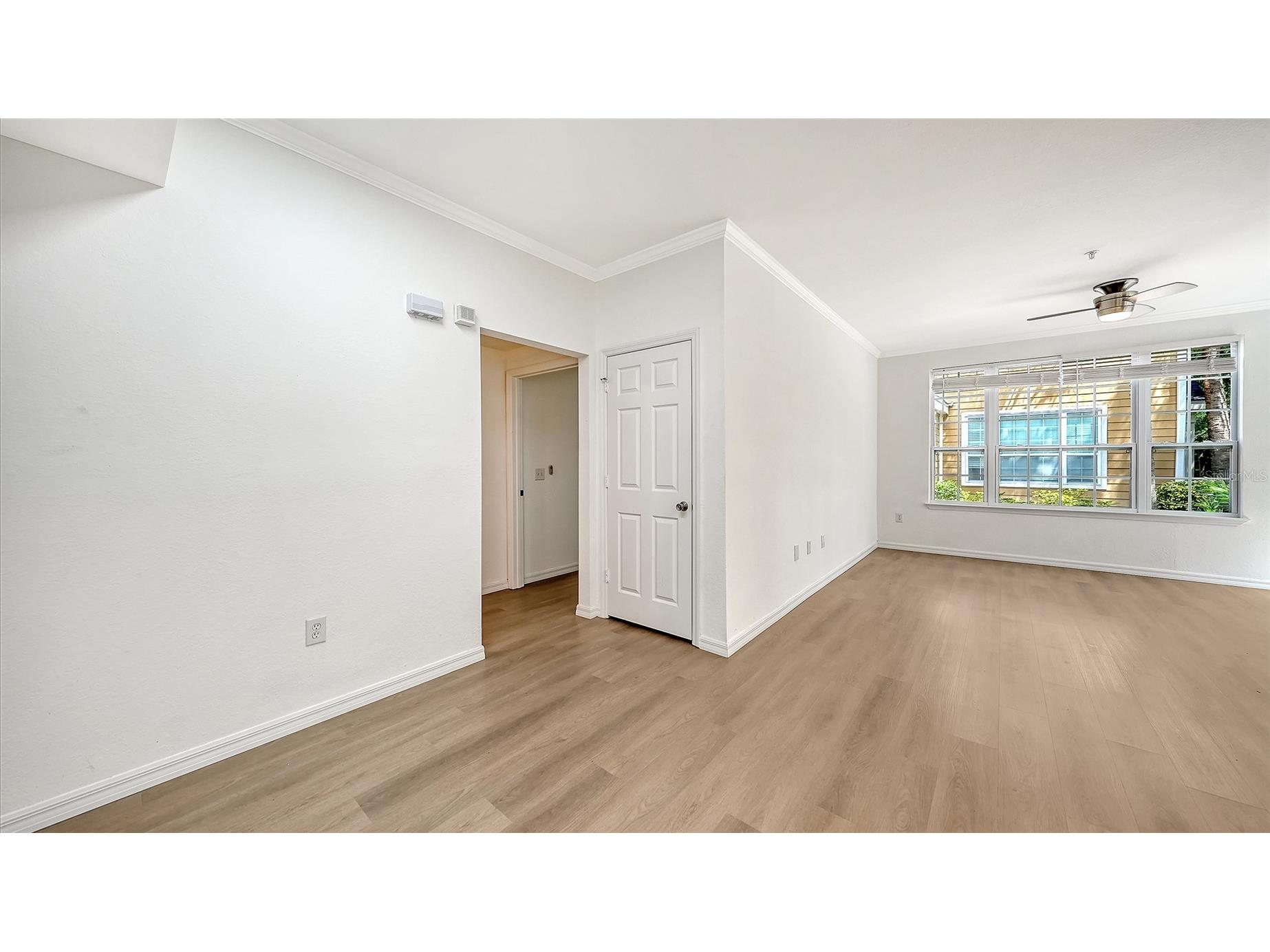 5561 Rosehill Road #104 Sarasota FL 34233 A4691365 image11