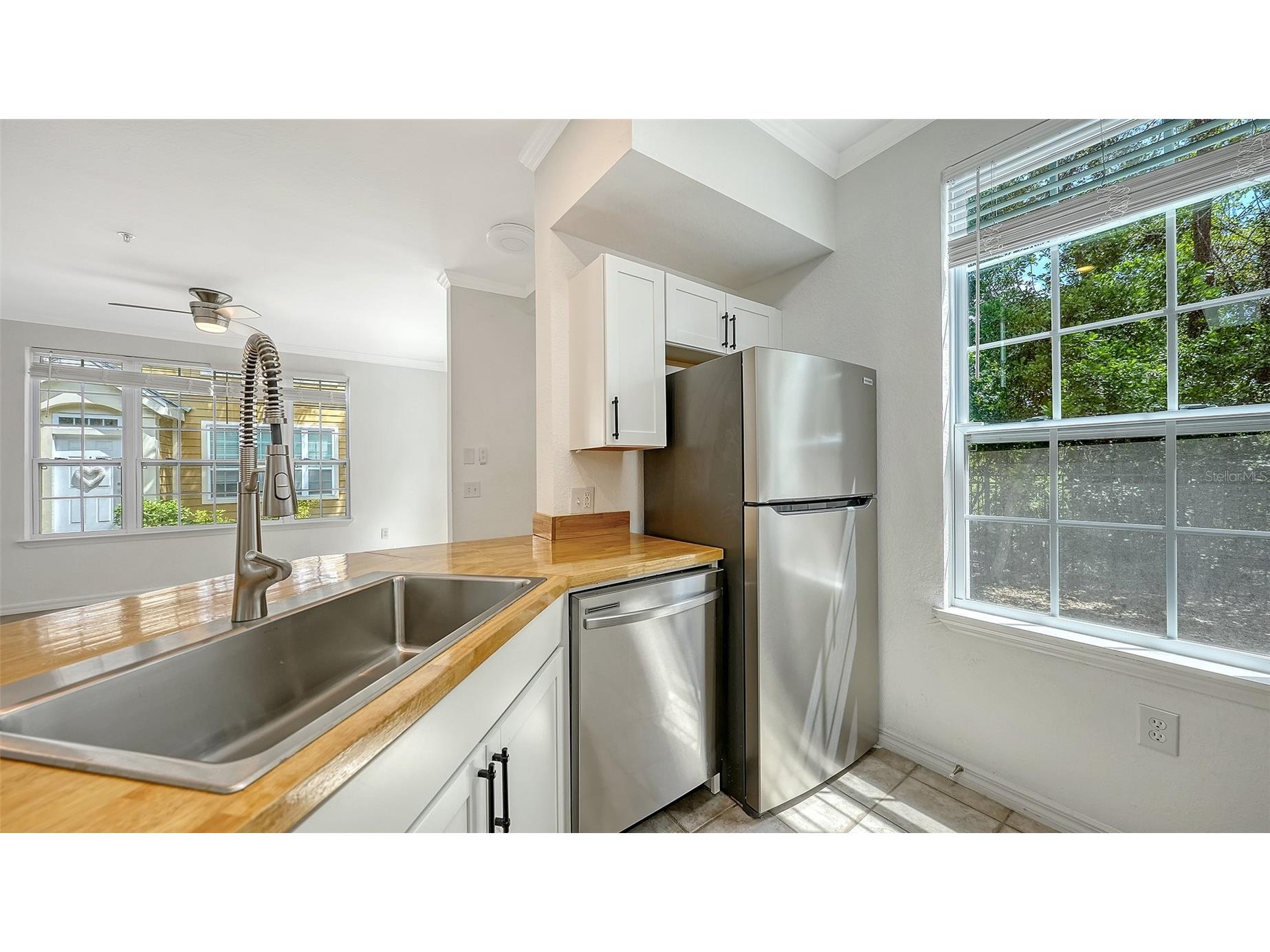 5561 Rosehill Road #104 Sarasota FL 34233 A4691365 image16