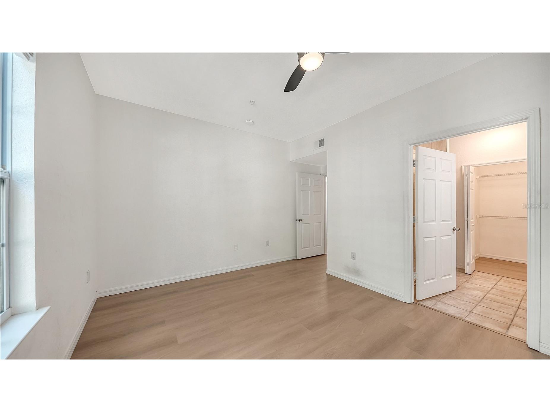 5561 Rosehill Road #104 Sarasota FL 34233 A4691365 image21