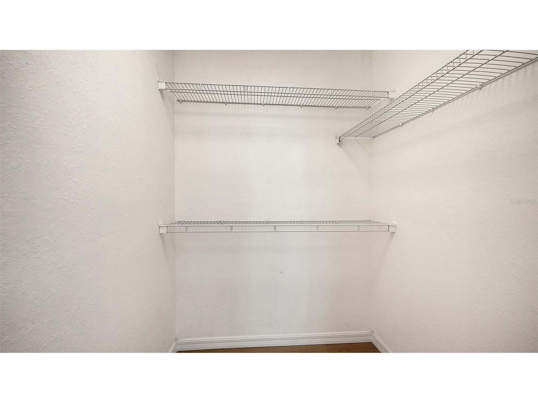 5561 Rosehill Road #104 Sarasota FL 34233 A4691365 image24