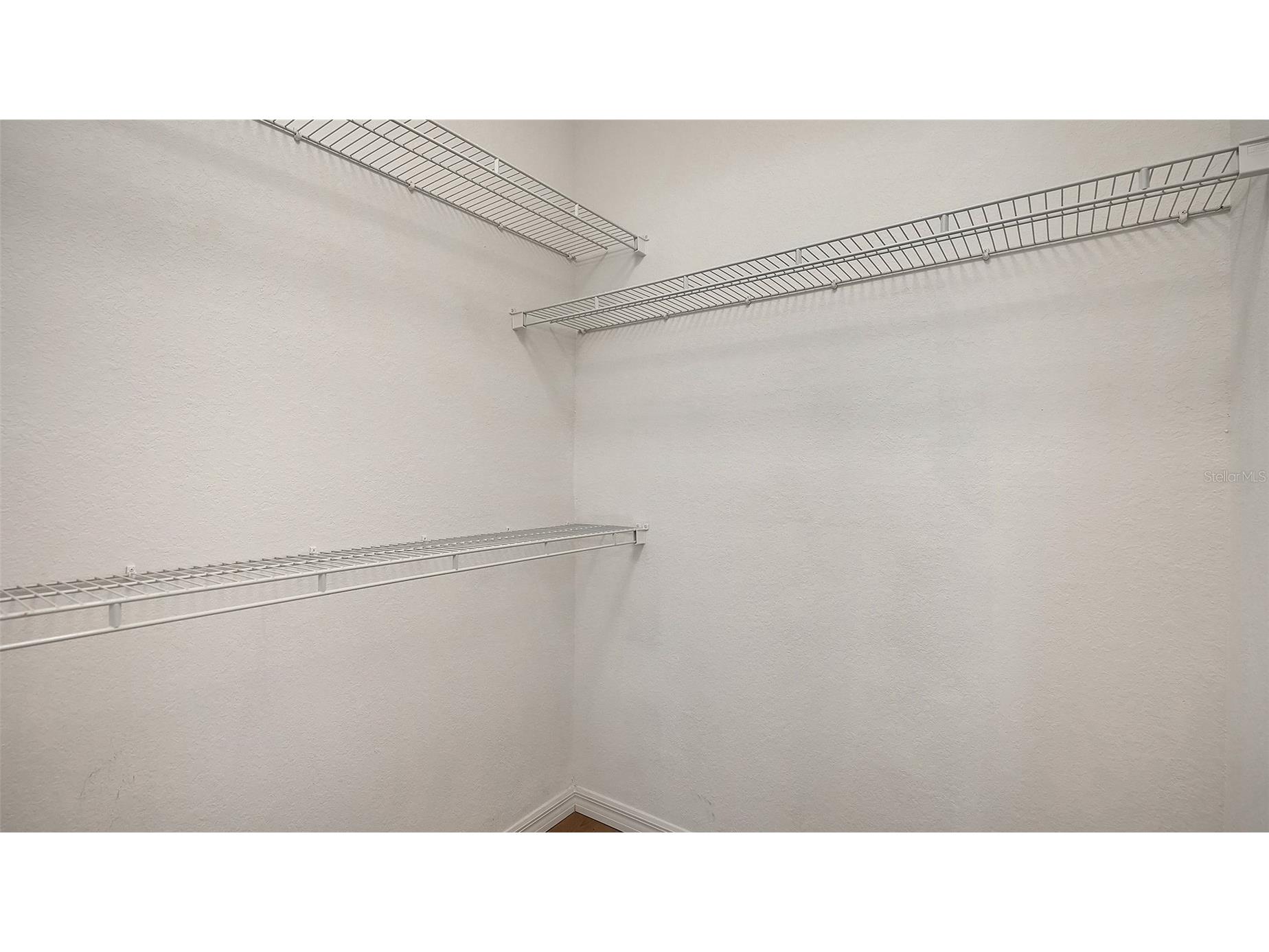 5561 Rosehill Road #104 Sarasota FL 34233 A4691365 image33
