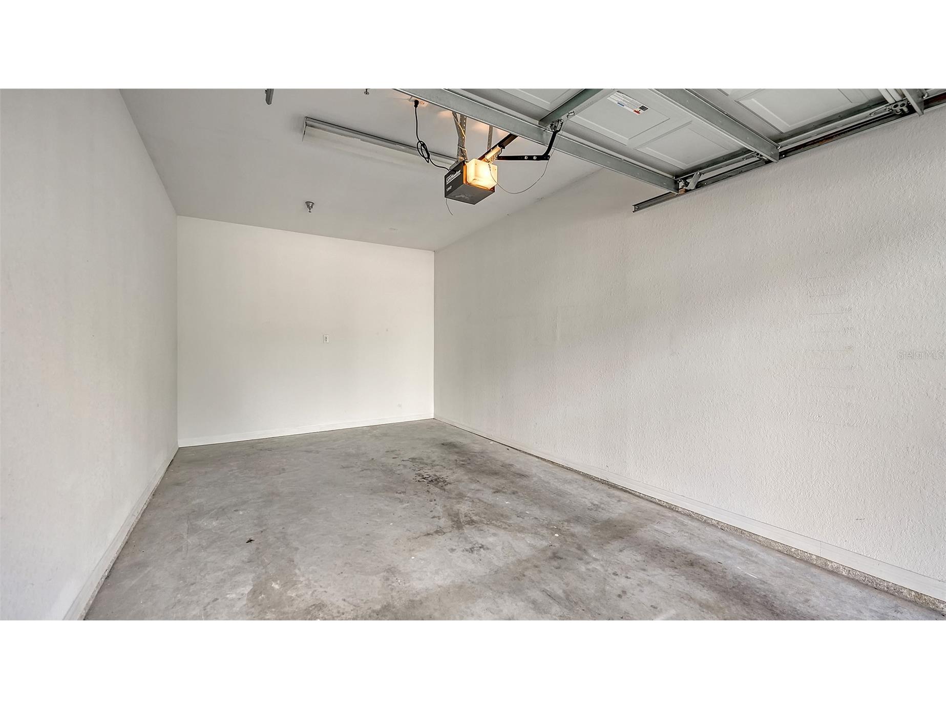 5561 Rosehill Road #104 Sarasota FL 34233 A4691365 image36
