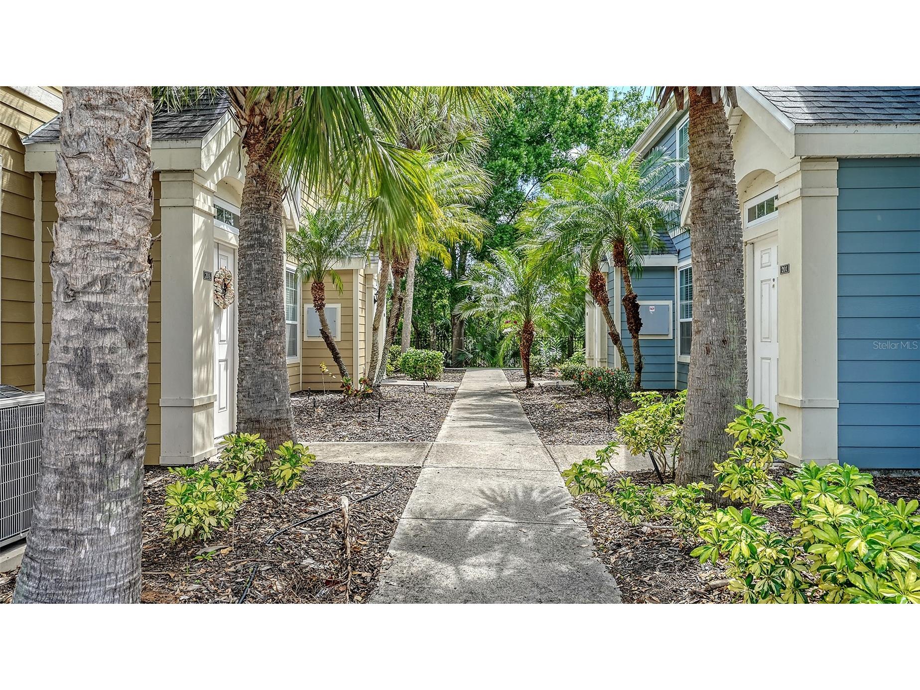 5561 Rosehill Road #104 Sarasota FL 34233 A4691365 image40