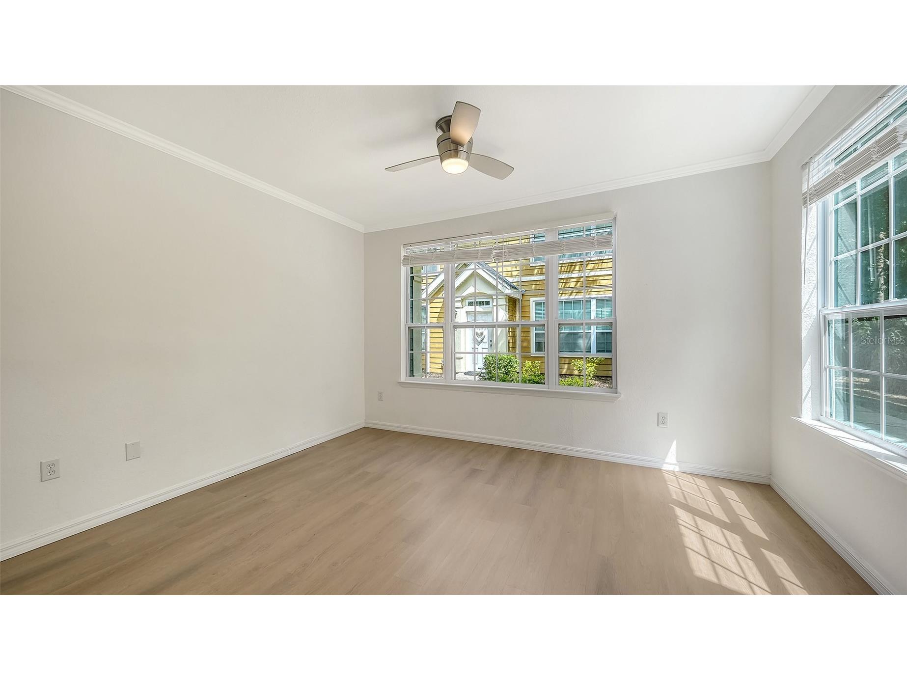 5561 Rosehill Road #104 Sarasota FL 34233 A4691365 image7