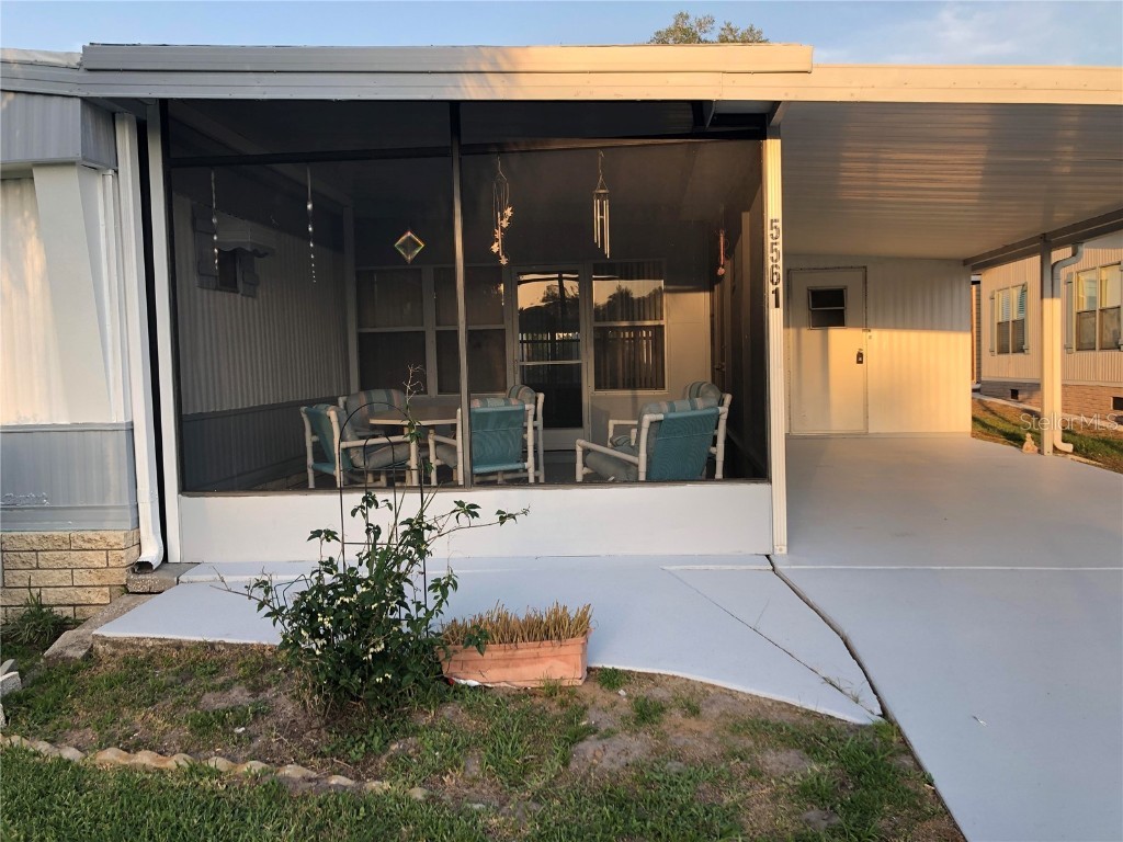 5561 Williamsburg Lane Wildwood FL 34785 G5041281 image1