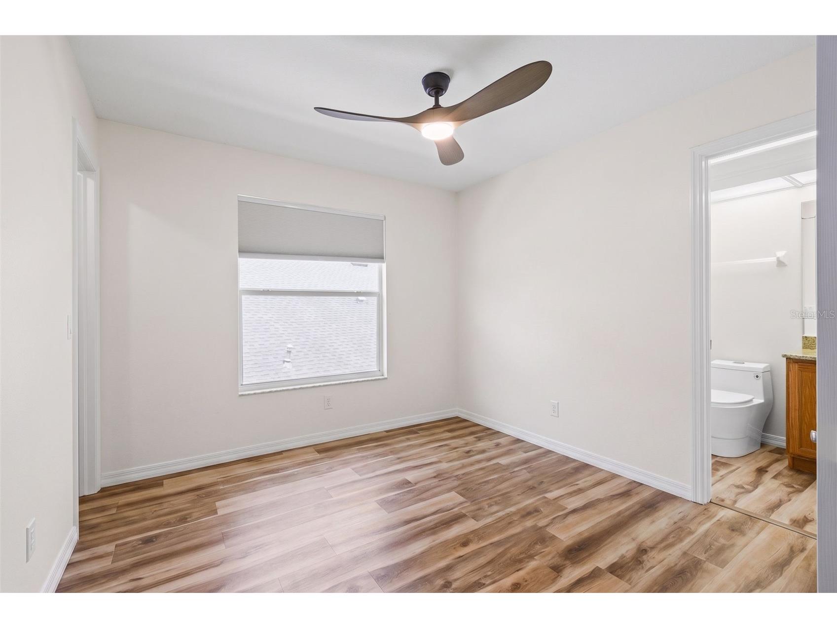 5562 Avenue Du Soleil Lutz FL 33558 TB8516762 image32