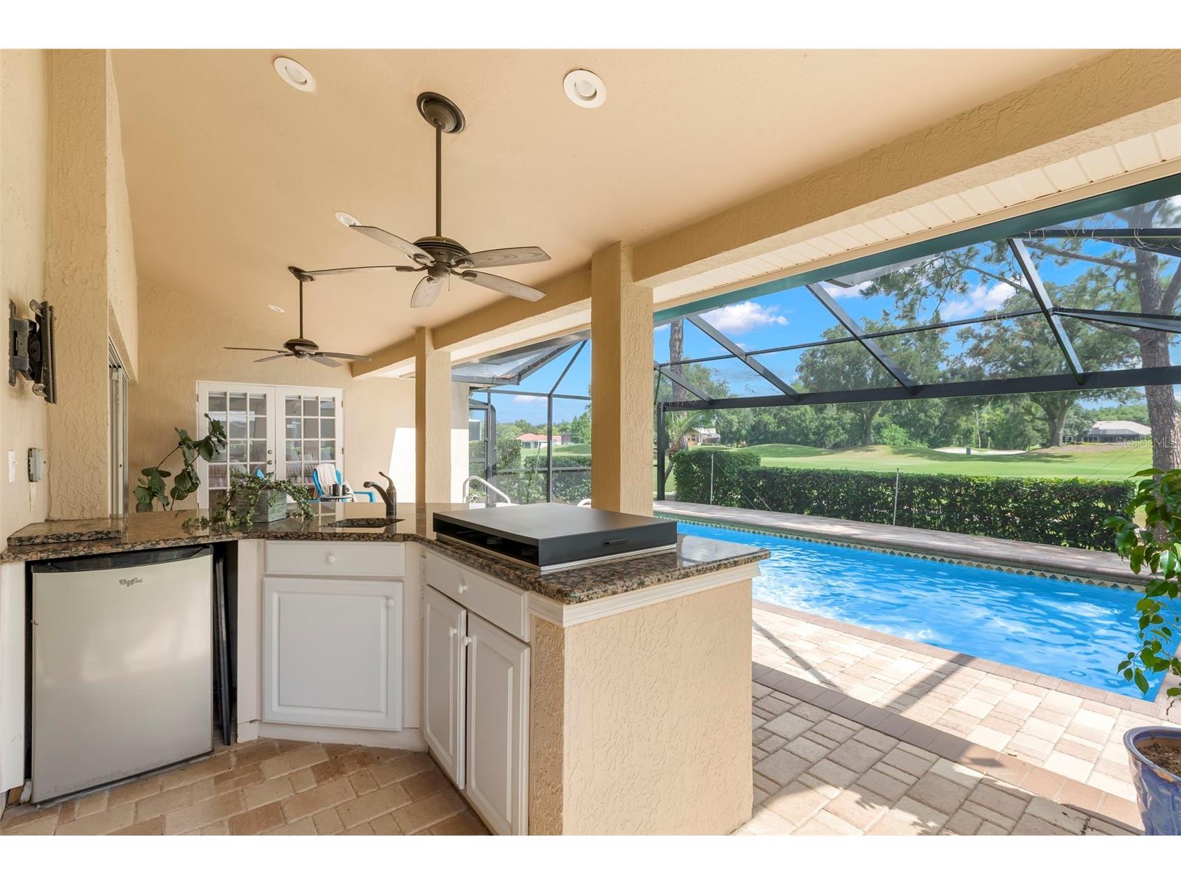 5562 Avenue Du Soleil Lutz FL 33558 TB8516762 image40