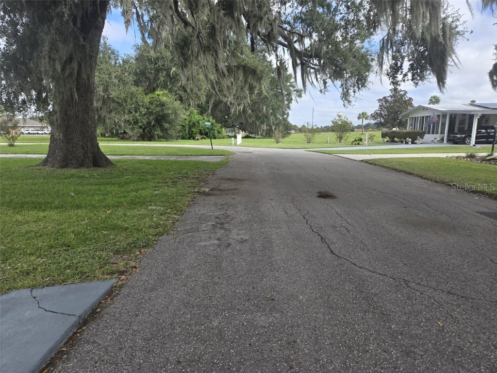 5562 Lansing Dr Wildwood FL 34785 S5135339 image9