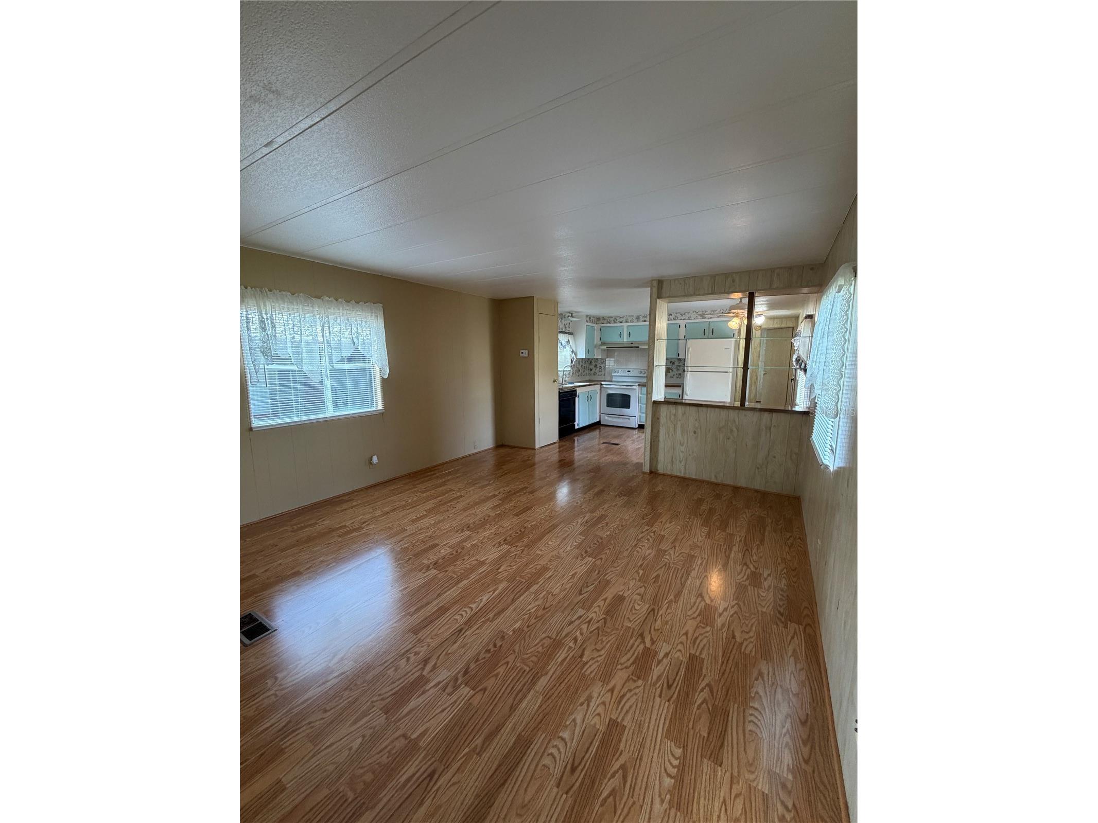 5562 Lansing Drive Wildwood FL 34785 TB8492496 image4