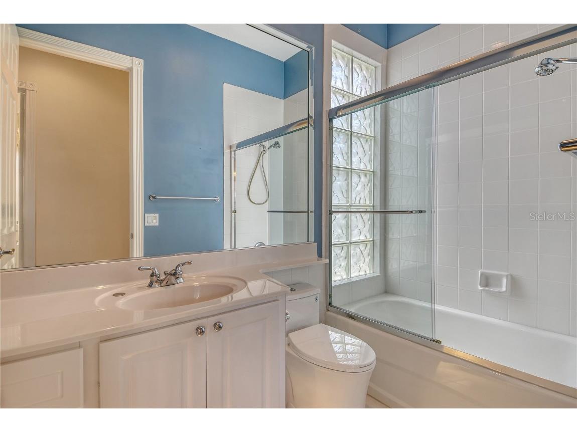 5562 Octonia Place Sarasota FL 34238 A4664536 image25