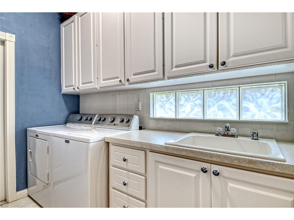 5562 Octonia Place Sarasota FL 34238 A4664536 image42