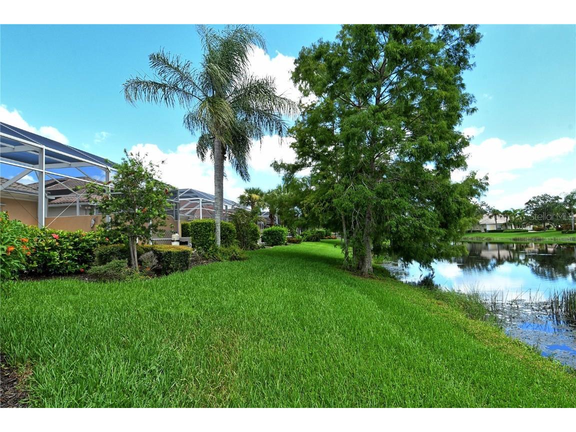 5562 Octonia Place Sarasota FL 34238 A4664536 image51