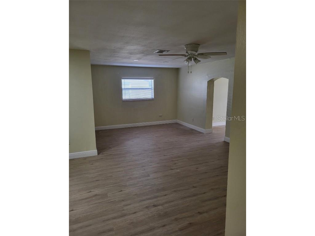 5563 58th Street N Kenneth City FL 33709 TB8443200 image3