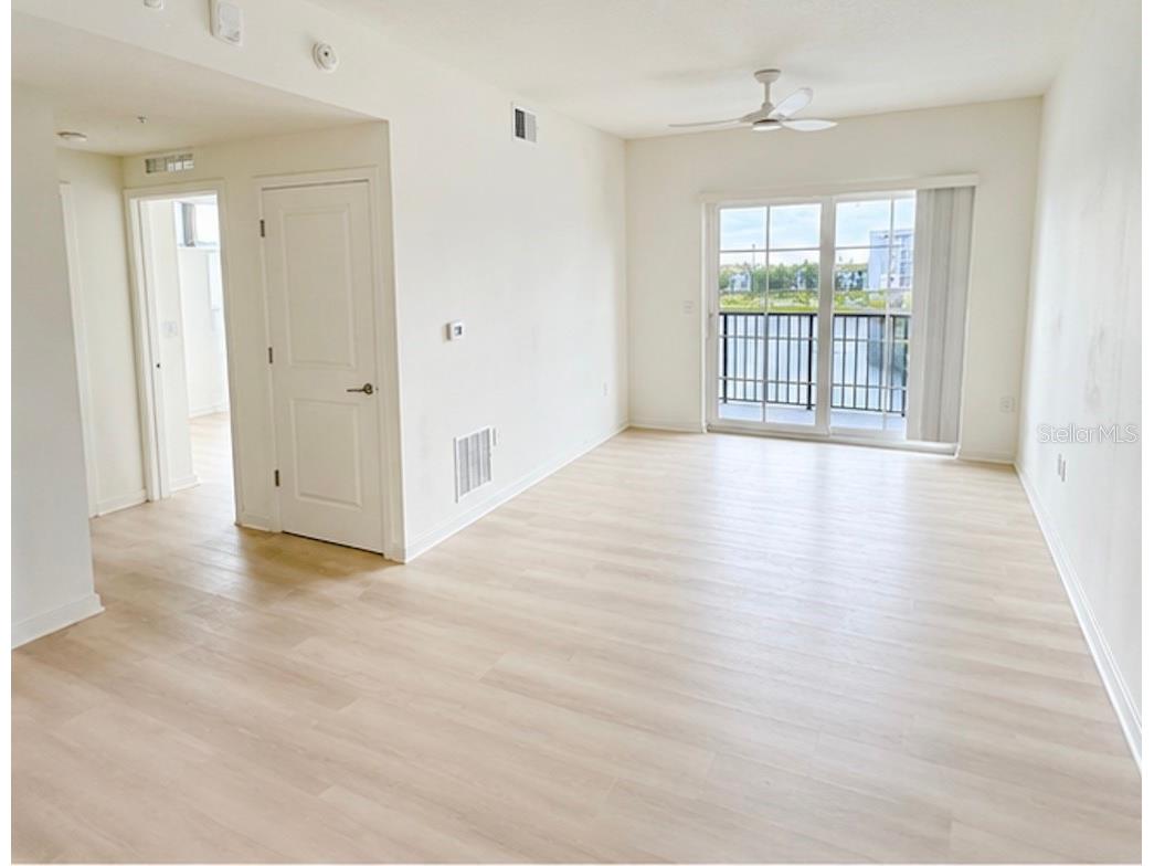 5563 Millenia Park Boulevard #301 Orlando FL 32839 S5154322 image4