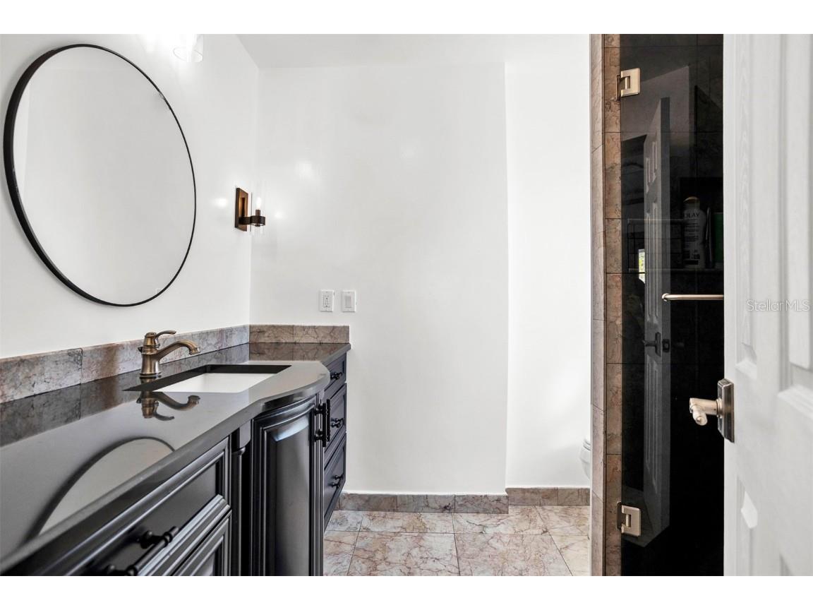 5564 63rd Way N Saint Petersburg FL 33709 TB8430375 image10