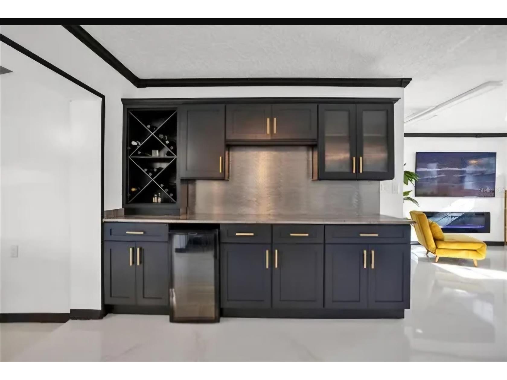 5564 N 63rd Way N Saint Petersburg FL 33709 TB8480979 image9