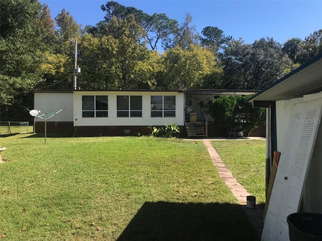 55649 Jaime Drive Astor FL 32102 FC296830 image1