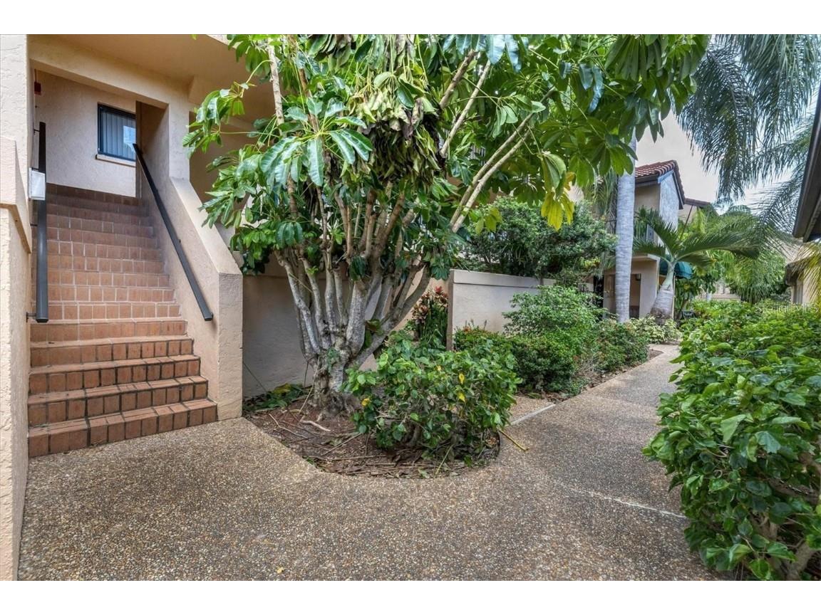 5565 Ashton Lake Drive #5565 Sarasota FL 34231 A4665341 image1