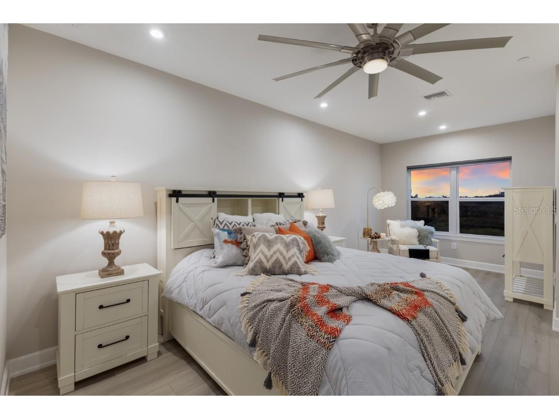 5565 Cannes Circle #5565 Sarasota FL 34231 A4664854 image20