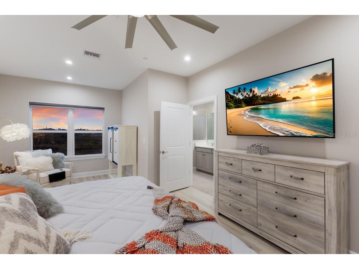 5565 Cannes Circle #5565 Sarasota FL 34231 A4664854 image21