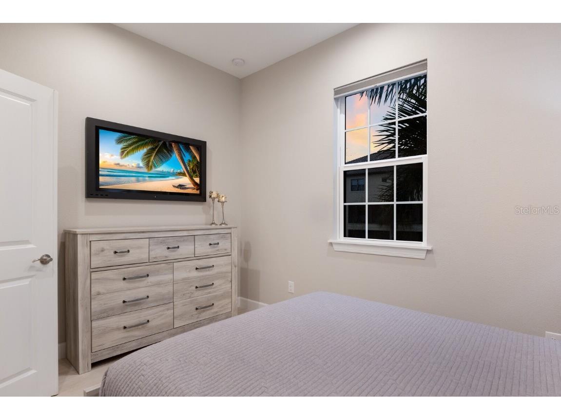 5565 Cannes Circle #5565 Sarasota FL 34231 A4664854 image32