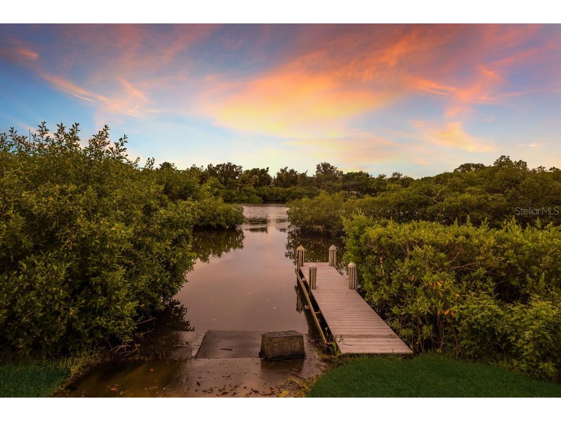 5565 Cannes Circle #5565 Sarasota FL 34231 A4664854 image38