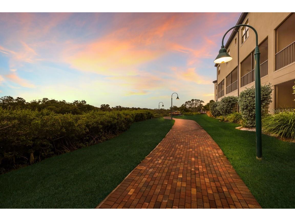 5565 Cannes Circle #5565 Sarasota FL 34231 A4664854 image39