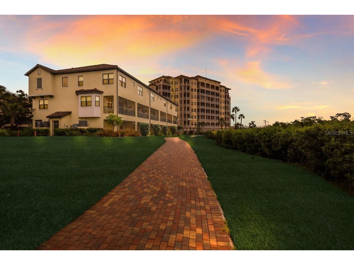 5565 Cannes Circle #5565 Sarasota FL 34231 A4664854 image46