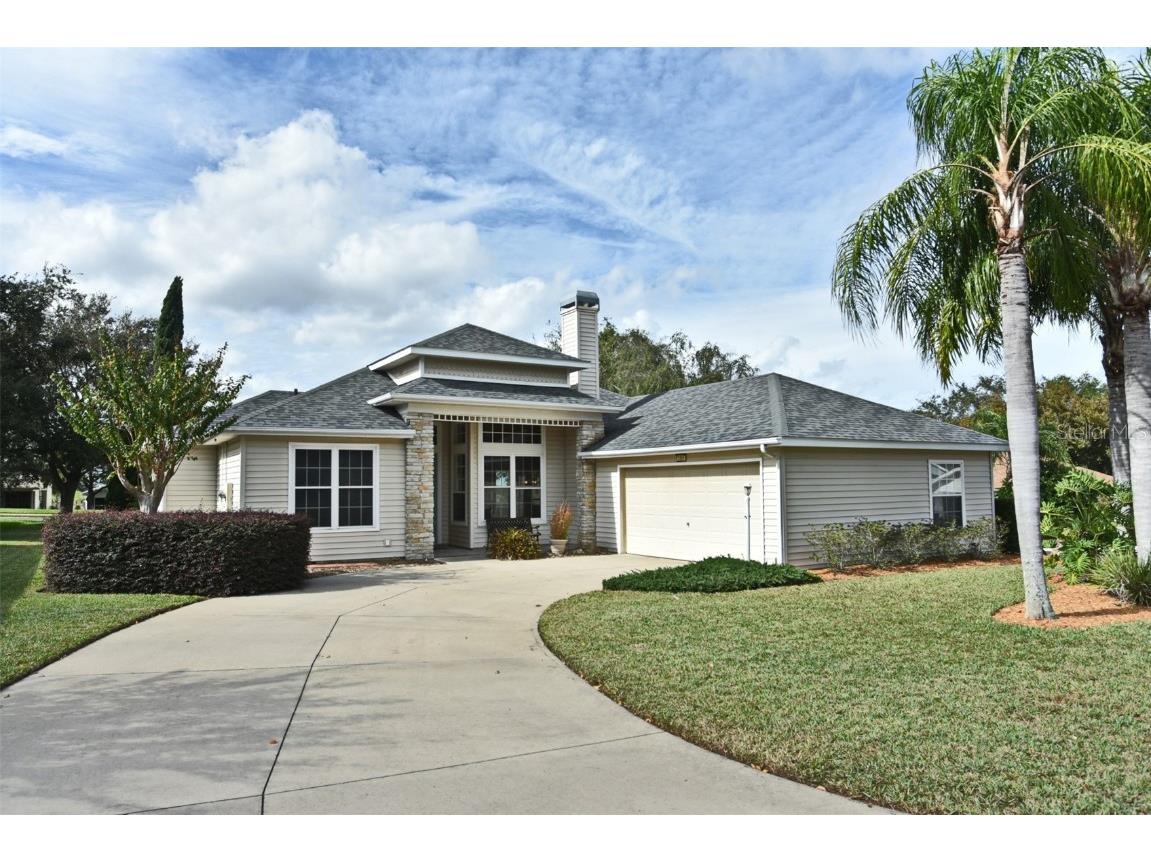 5565 Gulf Stream Street Tavares FL 32778 O6159214 image1