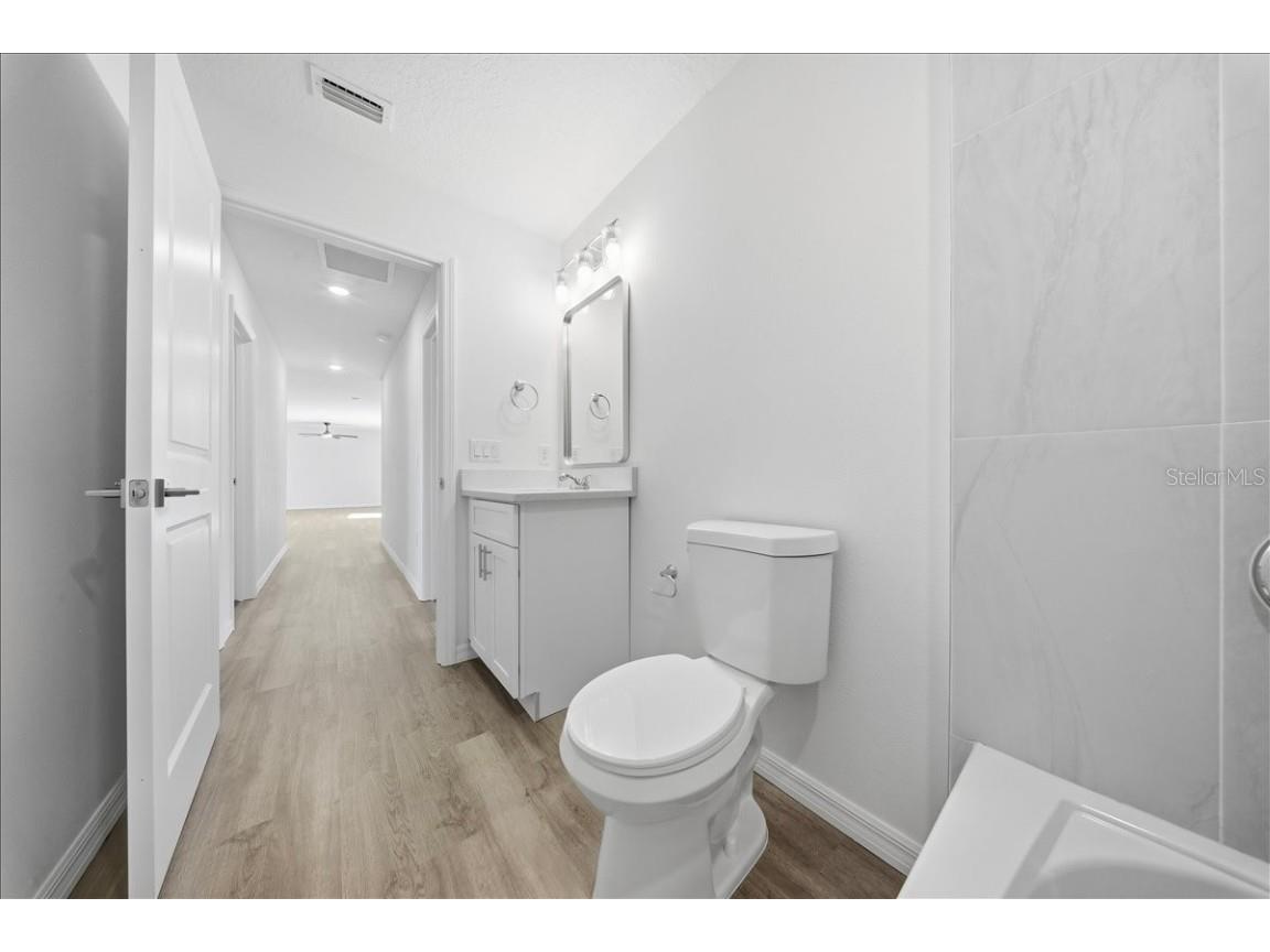 5565 Lavender Avenue North Port FL 34288 A4673587 image18