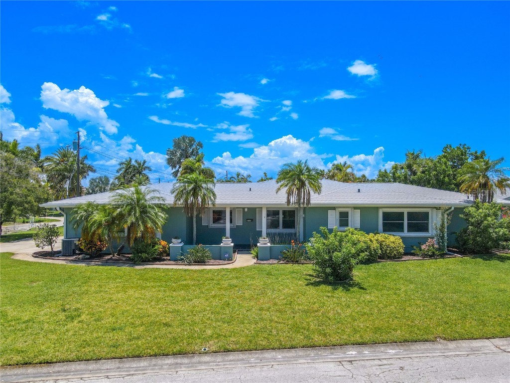 5565 Oakhurst Drive Seminole FL 33772 U8255922 image1