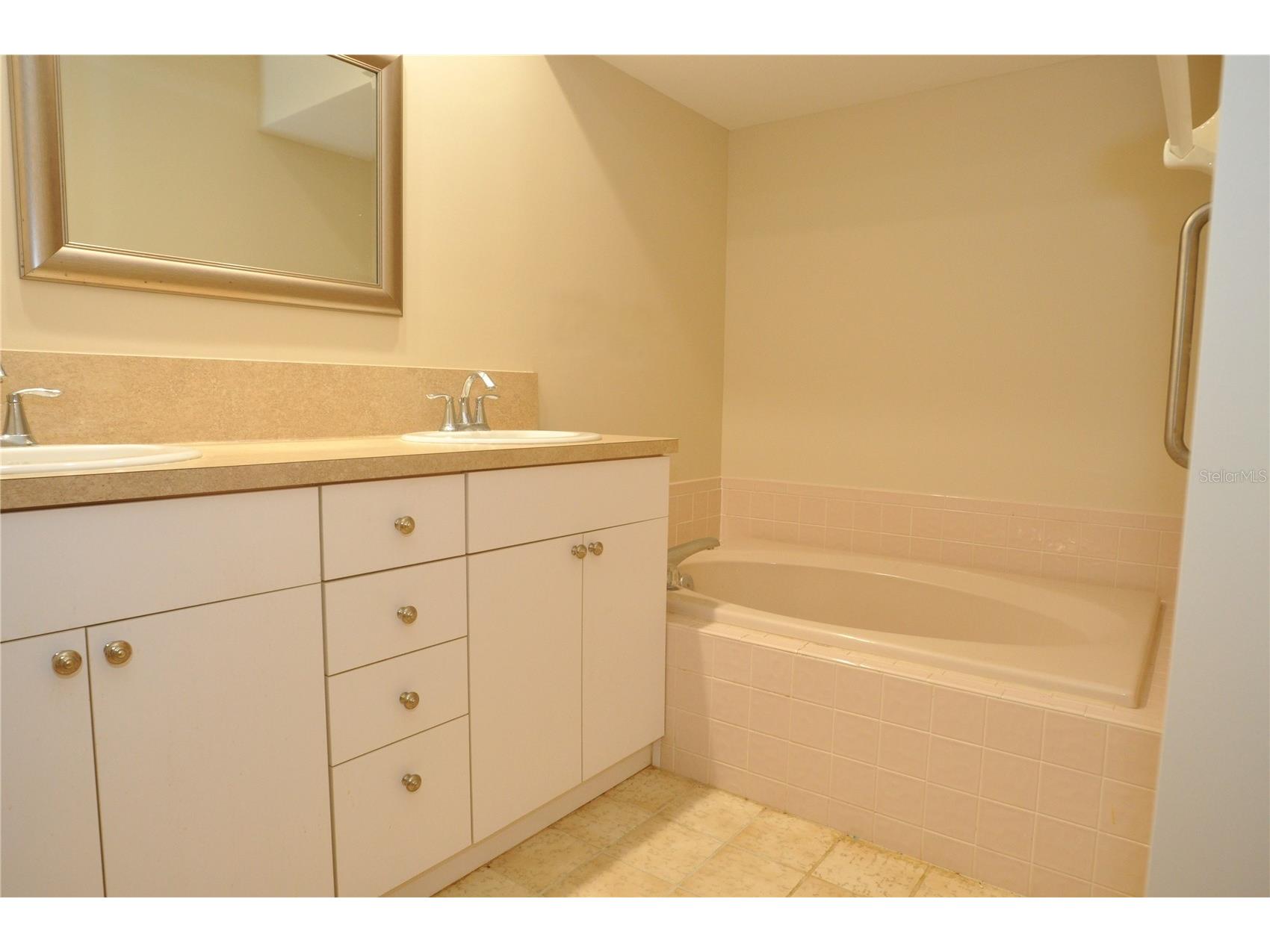 5565 Salem Square Drive N Palm Harbor FL 34685 TB8524190 image34
