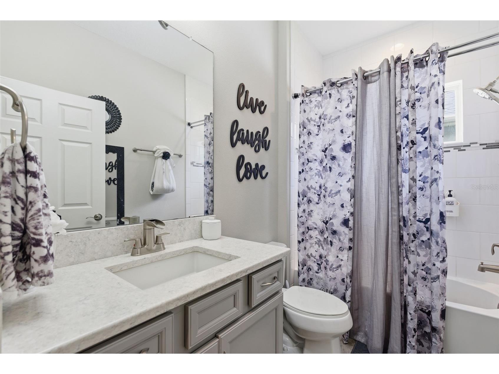 5565 Silver Sun Drive Apollo Beach FL 33572 TB8518550 image30