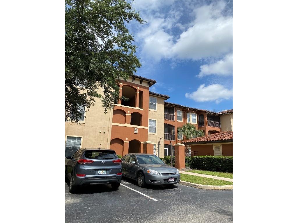 5566 Metrowest Boulevard #301 Orlando FL 32811 O6065984 image1