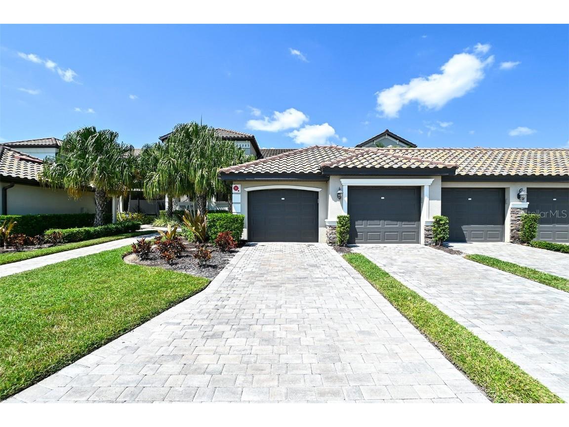 5567 Palmer Circle #104 Bradenton FL 34211 A4547612 image2