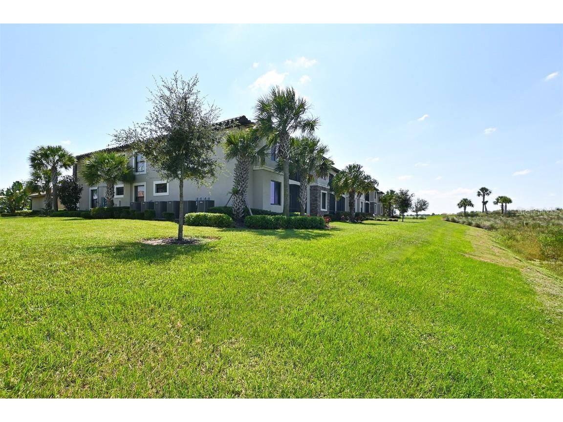 5567 Palmer Circle #104 Bradenton FL 34211 A4547612 image38