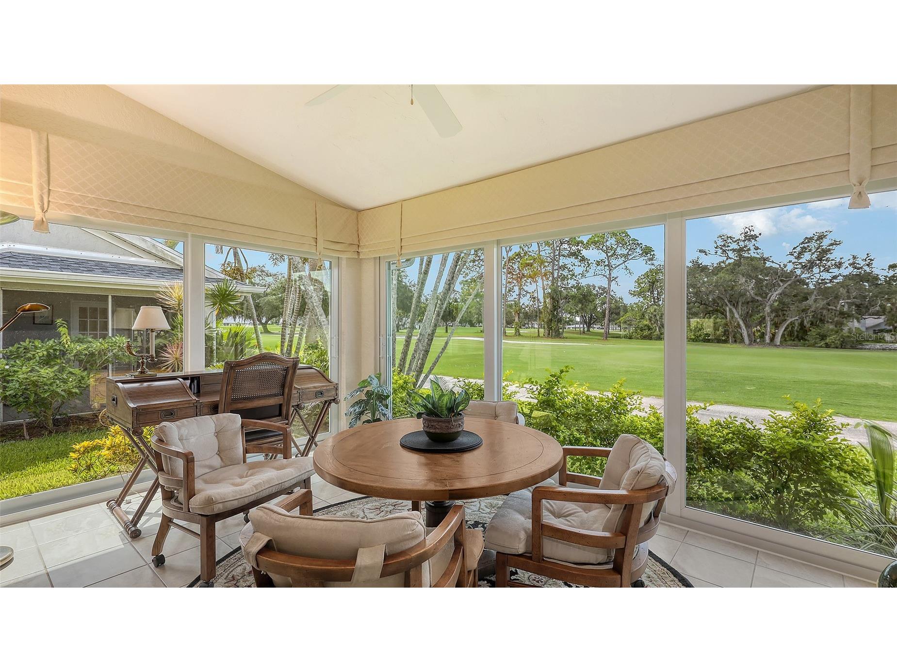 5568 Country Club Way Sarasota FL 34243 A4666779 image15