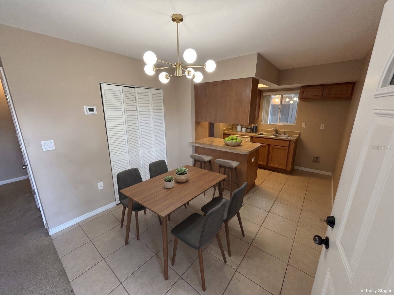 5568 Green Shadows Place #21-1 Orlando FL 32811 O6410329 image3