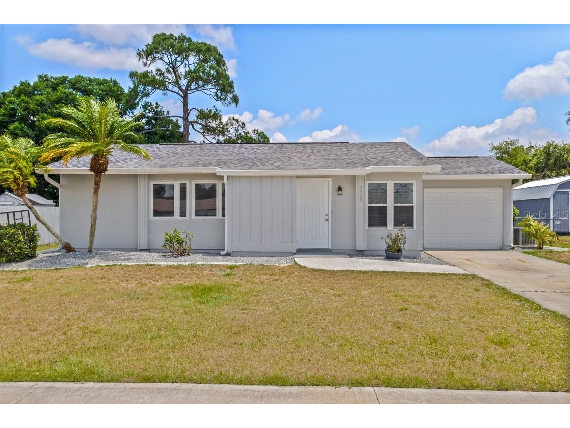 5568 Kenwood Drive North Port FL 34287 C7492724 image1