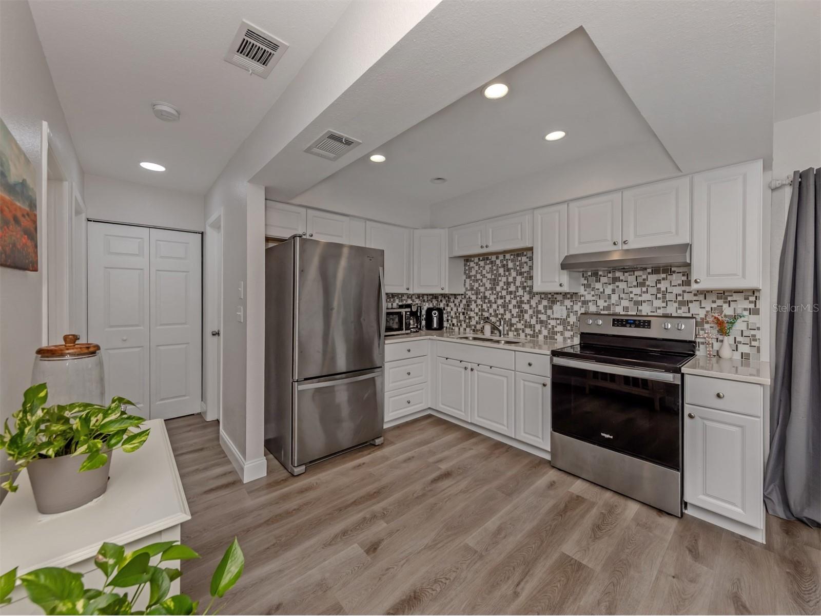 5568 Kenwood Drive North Port FL 34287 G5112179 image12