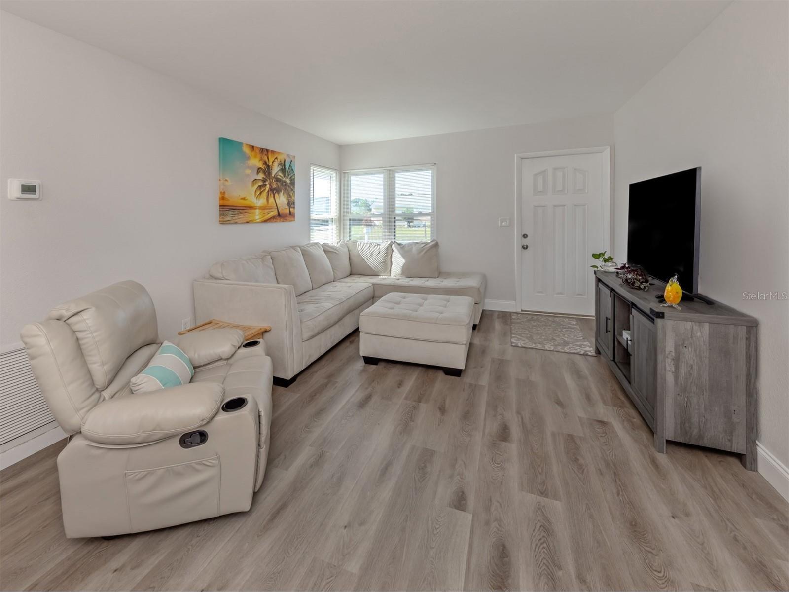 5568 Kenwood Drive North Port FL 34287 G5112179 image8